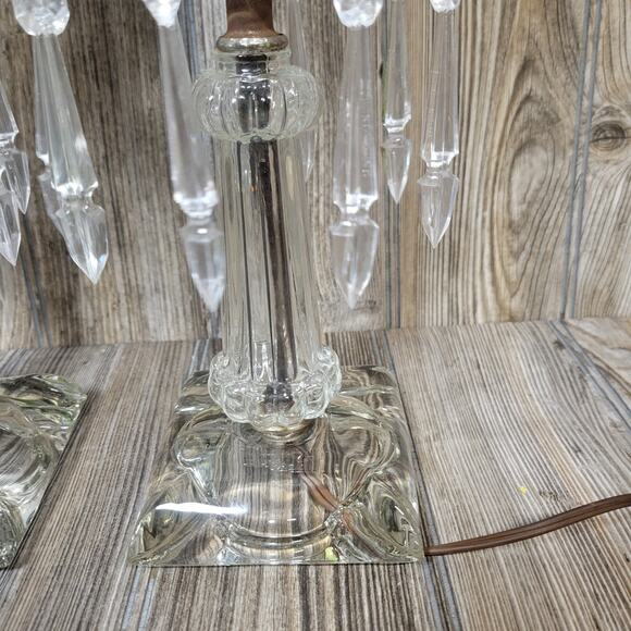 2 Vintage Lamps, Milk Glass Tulip Shades, Missing Prisms, Shabby Chic Decor - Picture 5 of 10